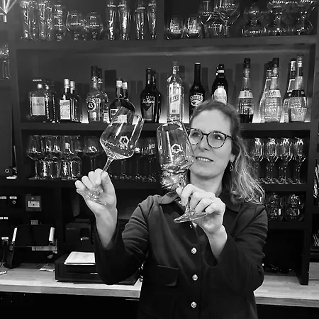 - - De Zevende Heerlijkheid 3*