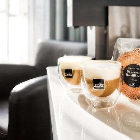 - - De Zevende Heerlijkheid Hotel Slenaken