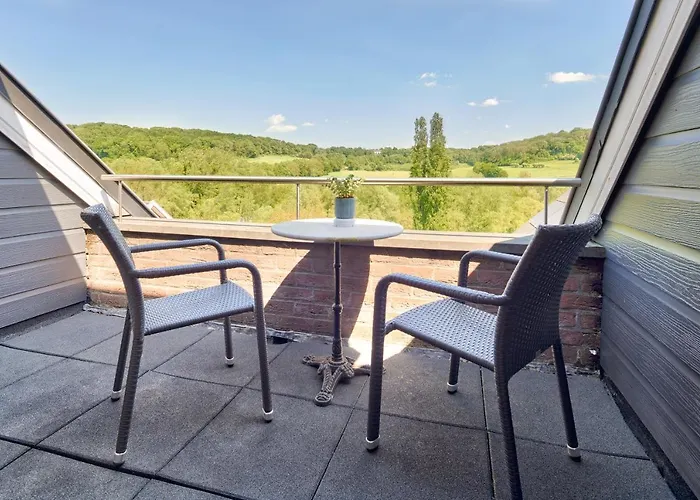 - - De Zevende Heerlijkheid Hotel