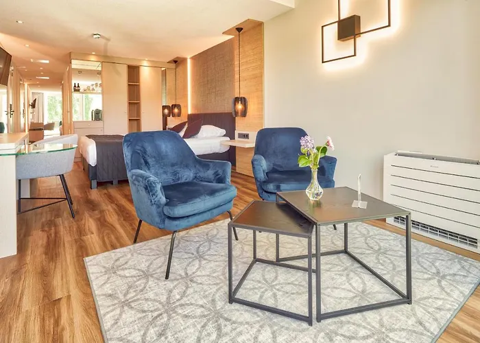 - - De Zevende Heerlijkheid 3*