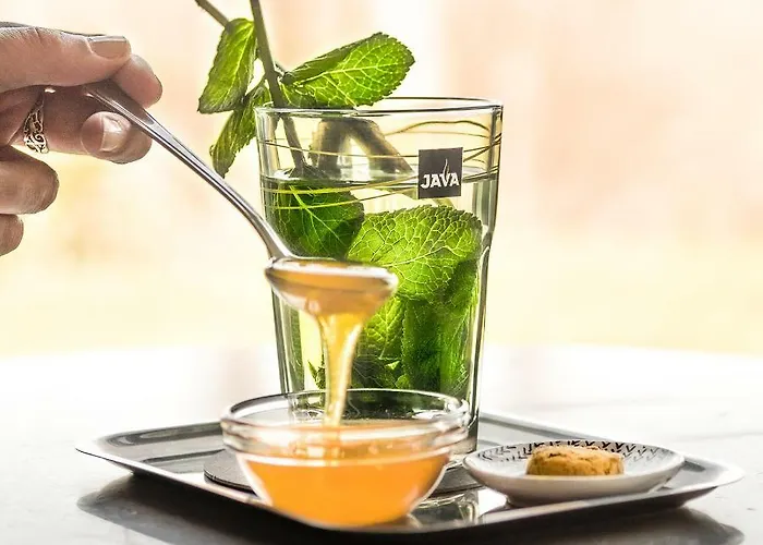 - - De Zevende Heerlijkheid Hotel 3*